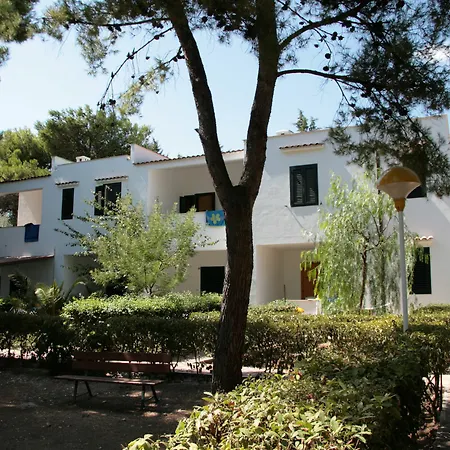 Village de vacances Villaggio Turistico Delfino 3*