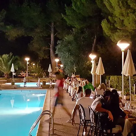 Villaggio Turistico Delfino Semesterpark 3*