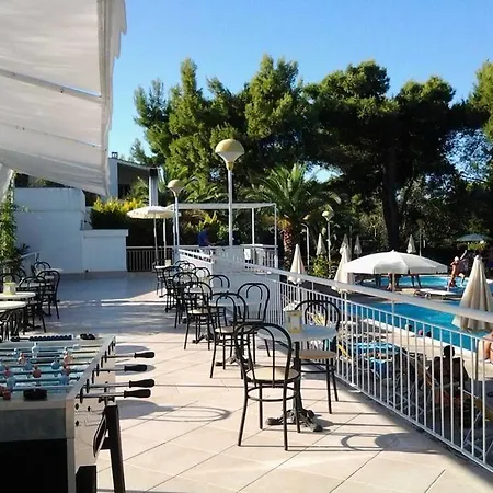 Villaggio Turistico Delfino Semesterpark Vieste