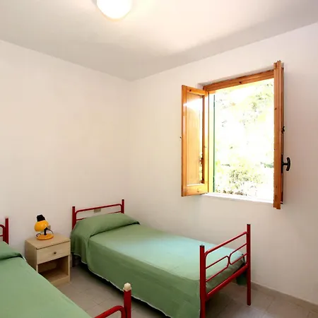 Villaggio Turistico Delfino 3*